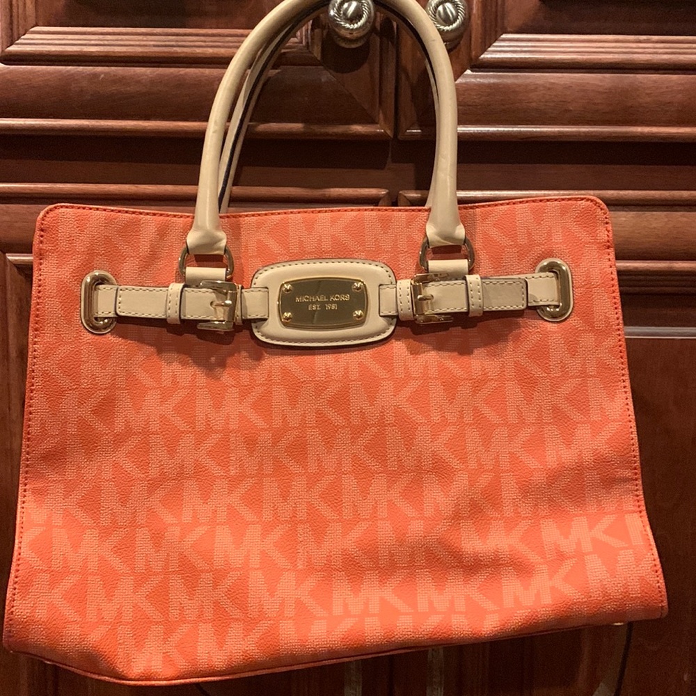 Michael Kors purse